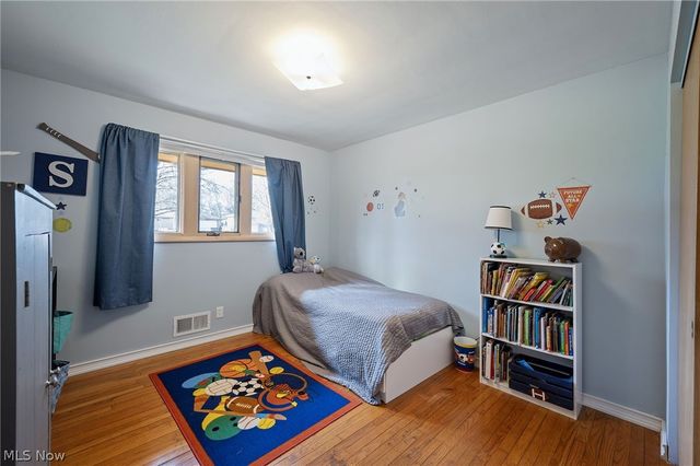 2441 Vezber Drive, Seven Hills, OH 44131