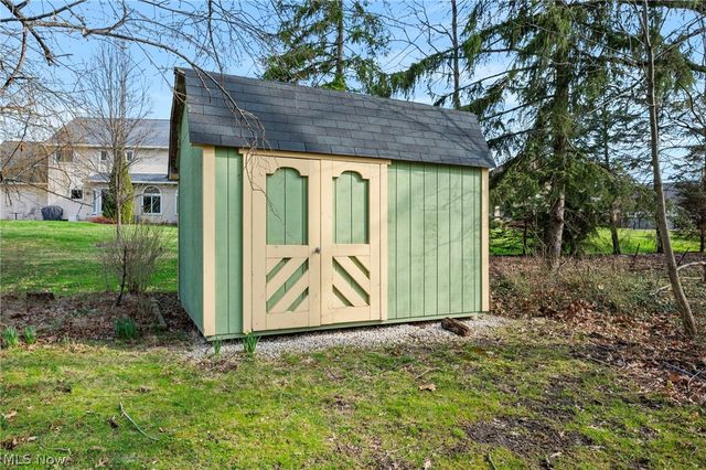 2441 Vezber Drive, Seven Hills, OH 44131