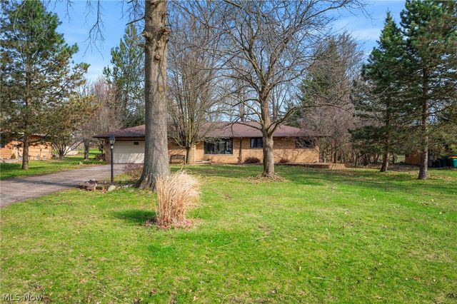 2441 Vezber Drive, Seven Hills, OH 44131