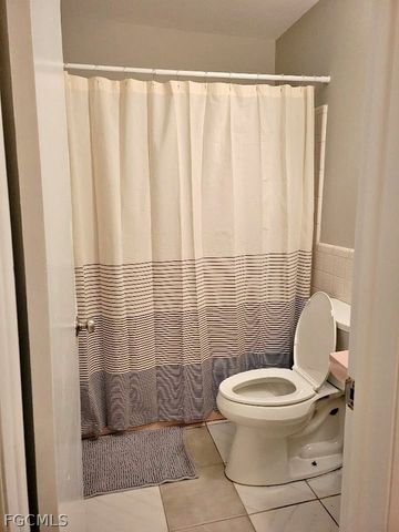 221 Cape Coral PKWY E, Cape Coral, FL 33904