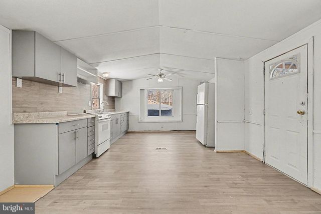 14 LAURA CT, Quarryville, PA 17566