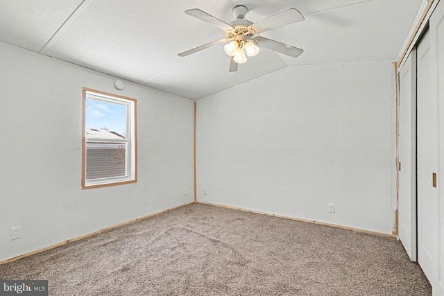 14 LAURA CT, Quarryville, PA 17566