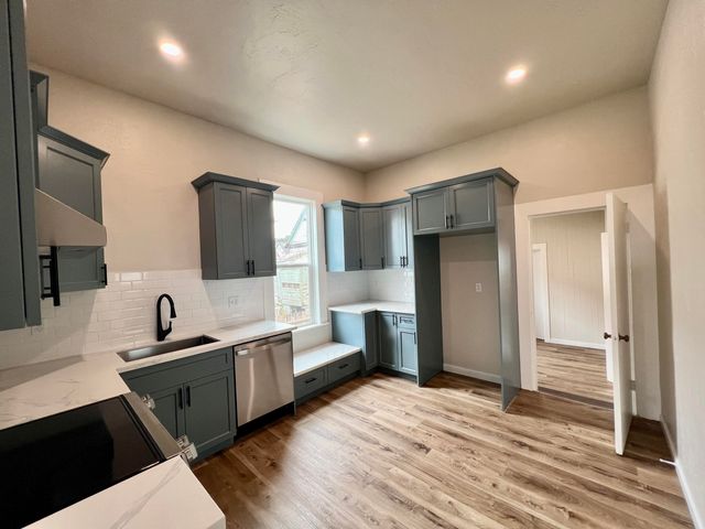 21 Bay View Avenue, Samoa Peninsula, CA 95564