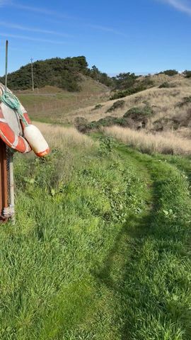 21 Bay View Avenue, Samoa Peninsula, CA 95564