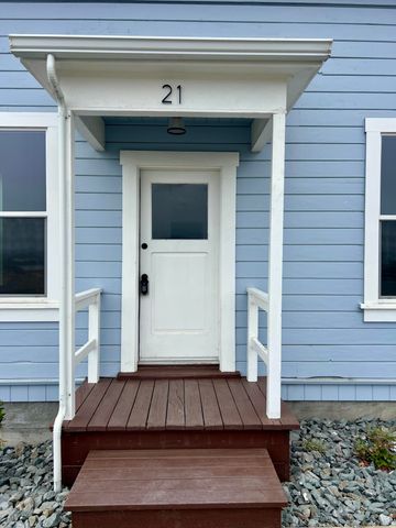 21 Bay View Avenue, Samoa Peninsula, CA 95564