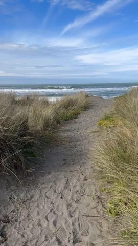 21 Bay View Avenue, Samoa Peninsula, CA 95564