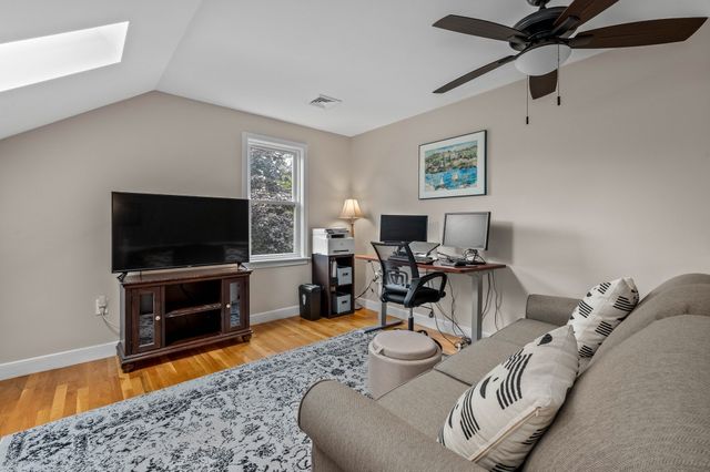 64 Maple St A, Canton, MA 02021