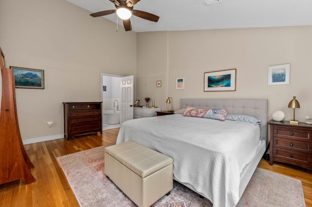 64 Maple St A, Canton, MA 02021