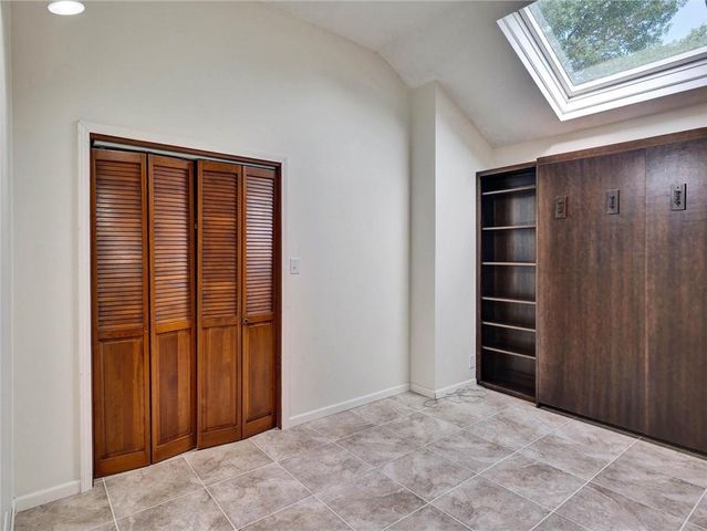 7000 S Buckner Tarsney Road, Oak Grove, MO 64075