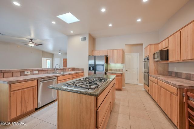 4931 N Hidden Valley, Tucson, AZ 85750