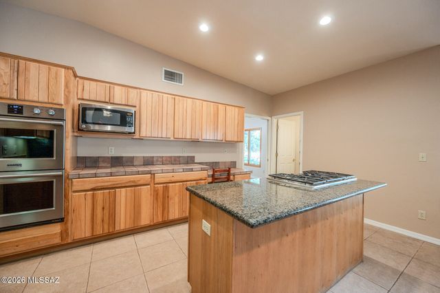 4931 N Hidden Valley, Tucson, AZ 85750
