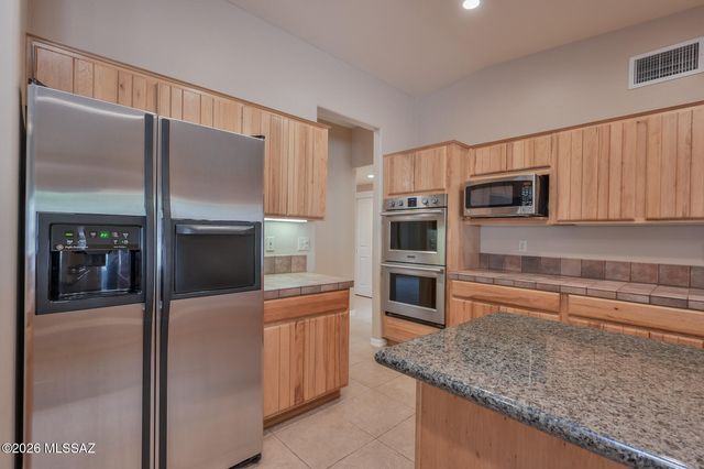 4931 N Hidden Valley, Tucson, AZ 85750
