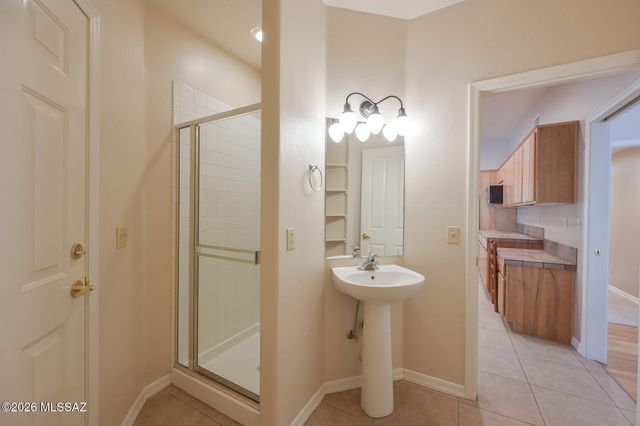 4931 N Hidden Valley, Tucson, AZ 85750