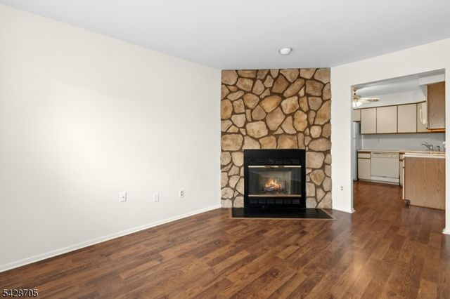 12 Harwich Ct, Scotch Plains Twp., NJ 07076