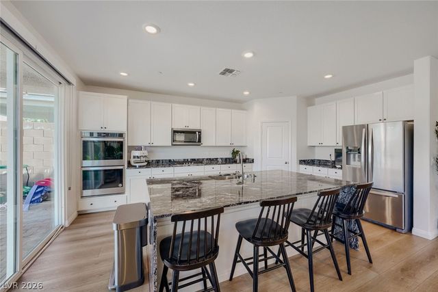 3494 Brezine Avenue, Henderson, NV 89044