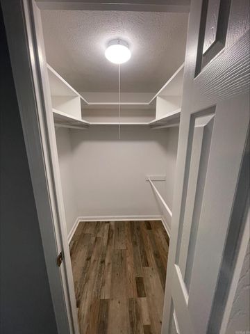 208 Elwood Dr, Sherwood, AR 72120