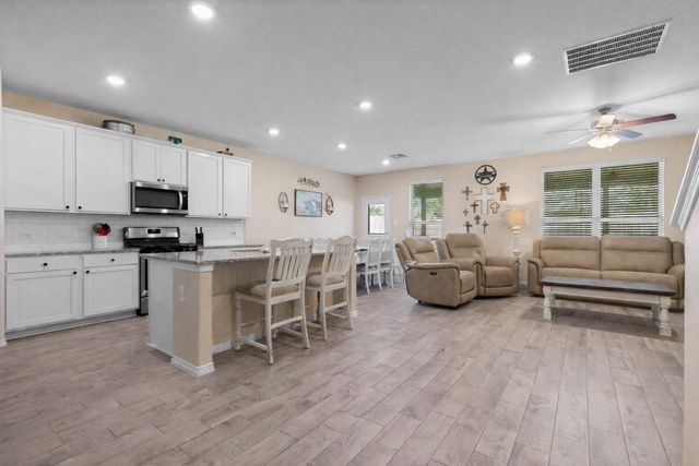 14499 Sunny Bend Way, Conroe, TX 77303