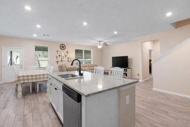 14499 Sunny Bend Way, Conroe, TX 77303