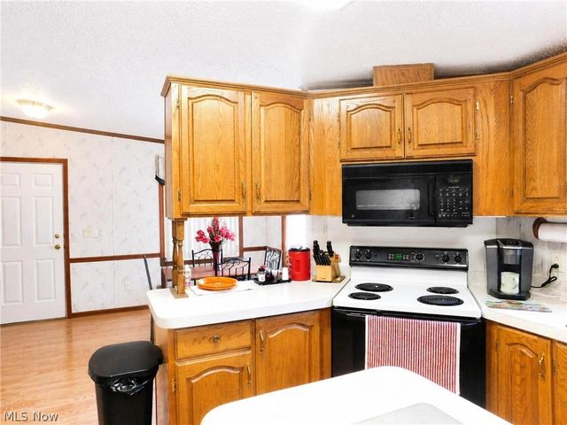 23 Second Street, Madison, OH 44057