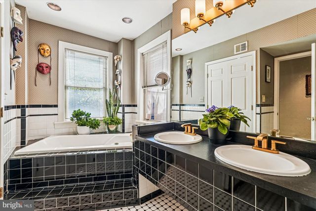 1420 Q ST NW, Washington, DC 20009