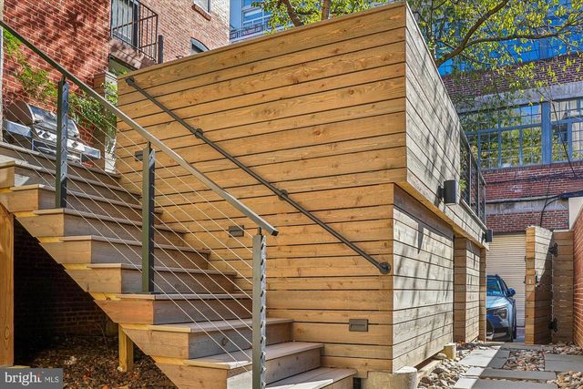 1420 Q ST NW, Washington, DC 20009