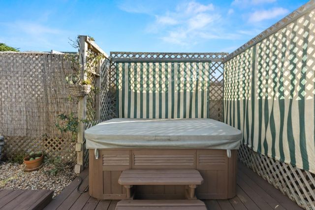19 Dolphin Court 19, Half Moon Bay, CA 94019