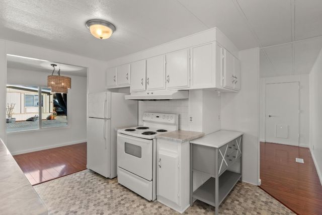 19 Dolphin Court 19, Half Moon Bay, CA 94019