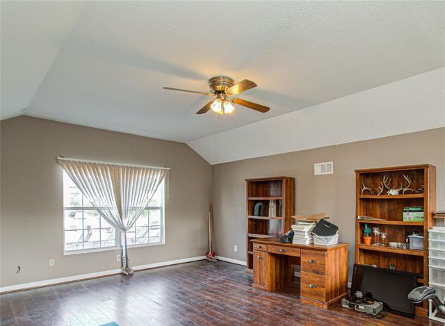 7228 Avenue R, Santa Fe, TX 77510