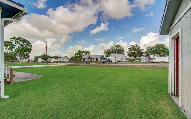 7228 Avenue R, Santa Fe, TX 77510