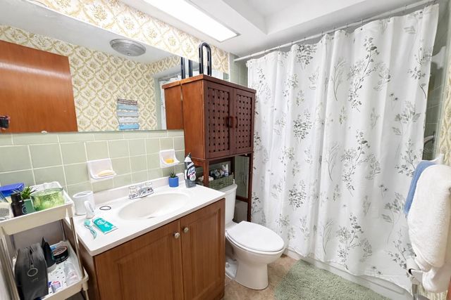 4600 BOWL STREET, New Port Richey, FL 34652