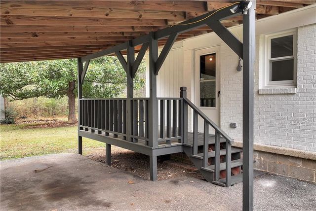 145 Beaverdam Road, Winterville, GA 30683
