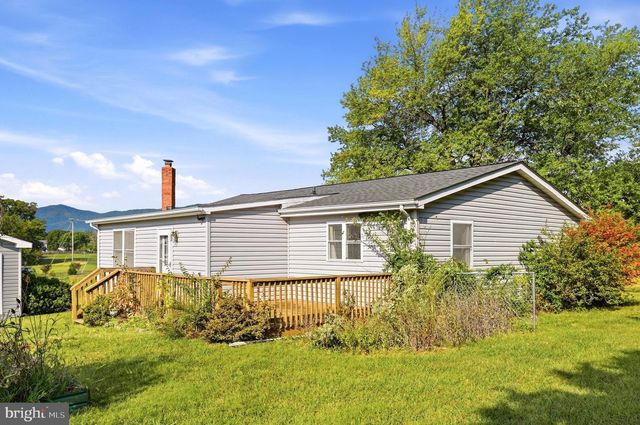 790 RIVERMONT DR, Front Royal, VA 22630