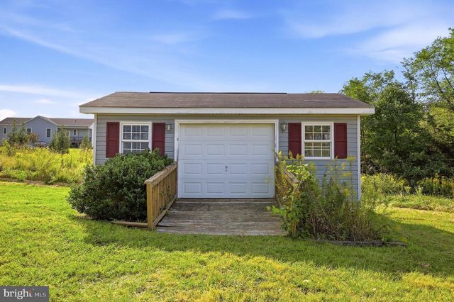 790 RIVERMONT DR, Front Royal, VA 22630
