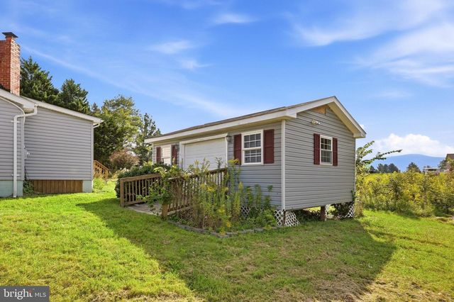 790 RIVERMONT DR, Front Royal, VA 22630