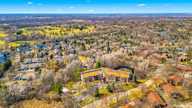 3150 Glen Oaks Avenue 105A, White Bear Lake, MN 55110
