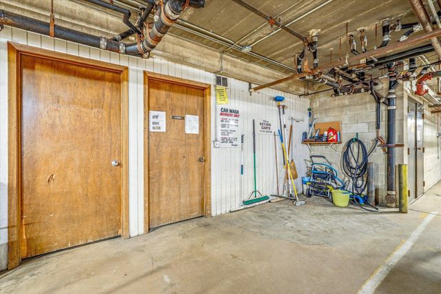 3150 Glen Oaks Avenue 105A, White Bear Lake, MN 55110