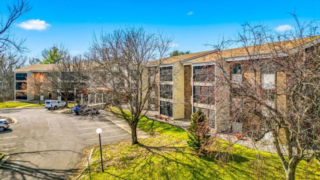 3150 Glen Oaks Avenue 105A, White Bear Lake, MN 55110