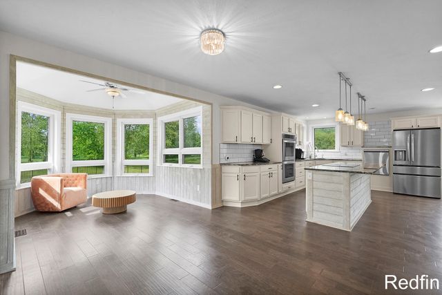 10580 Stirrup Drive, Caledonia, MI 49316