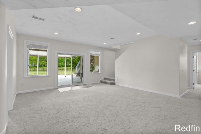 10580 Stirrup Drive, Caledonia, MI 49316