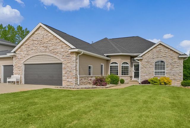 10580 Stirrup Drive, Caledonia, MI 49316