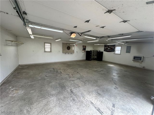 8752 N Rokeby NW, Mcconnelsville, OH 43756