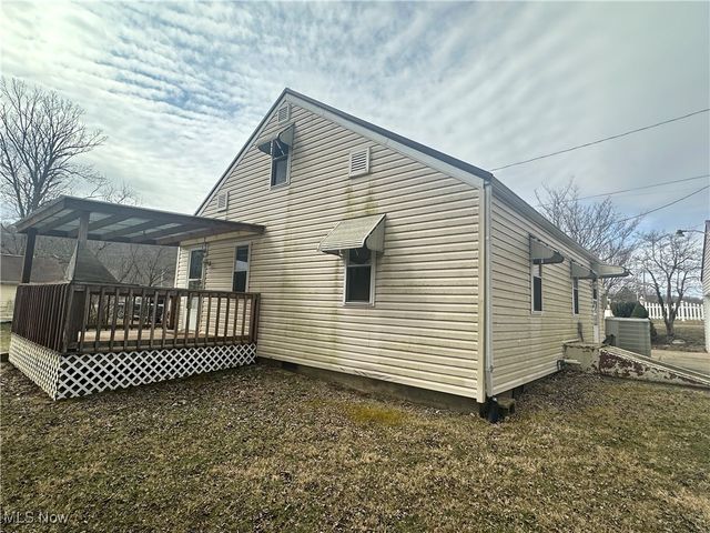 8752 N Rokeby NW, Mcconnelsville, OH 43756