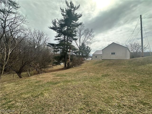 8752 N Rokeby NW, Mcconnelsville, OH 43756