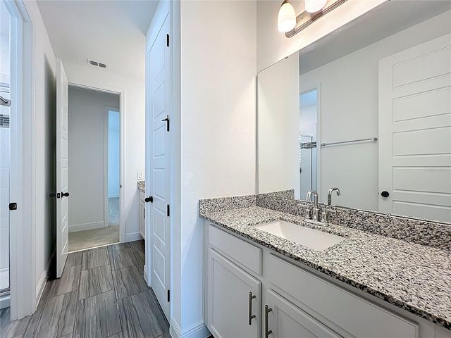 7398 ALPINE BUTTERFLY LN, Orlando, FL 32819