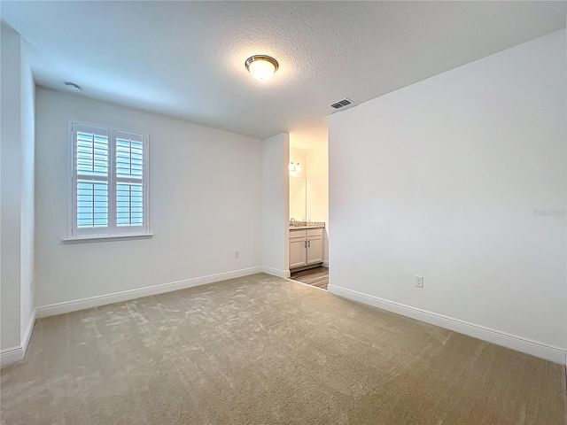 7398 ALPINE BUTTERFLY LN, Orlando, FL 32819