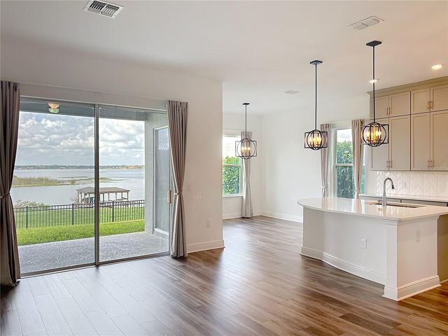 7398 ALPINE BUTTERFLY LN, Orlando, FL 32819