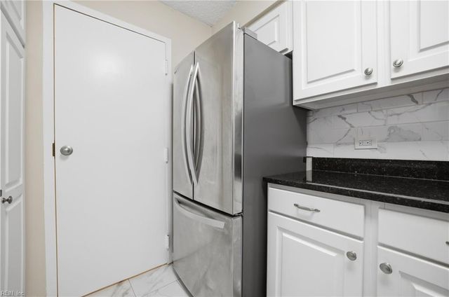 3288 Page Ave Apt 314, Virginia Beach, VA 23451