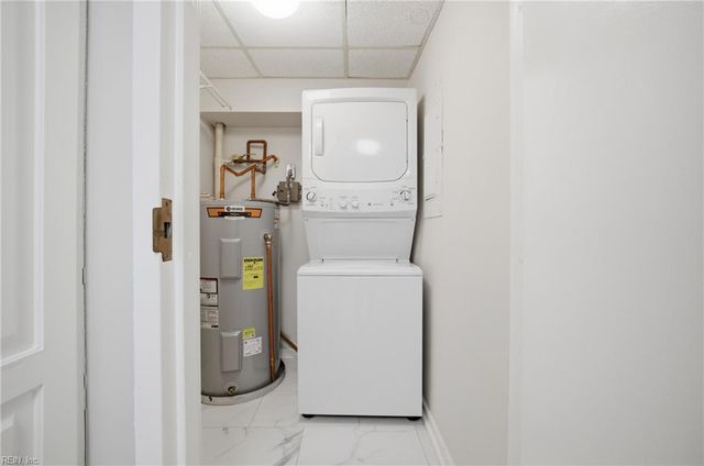 3288 Page Ave Apt 314, Virginia Beach, VA 23451