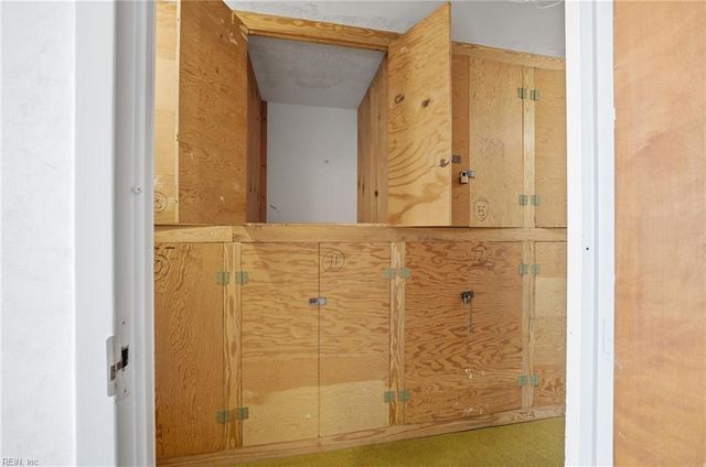 3288 Page Ave Apt 314, Virginia Beach, VA 23451