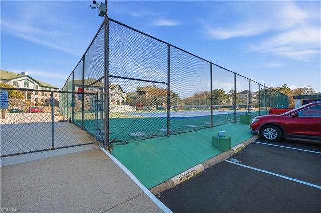 3288 Page Ave Apt 314, Virginia Beach, VA 23451